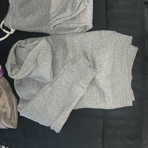 Old Navy Sweat suit size 2x